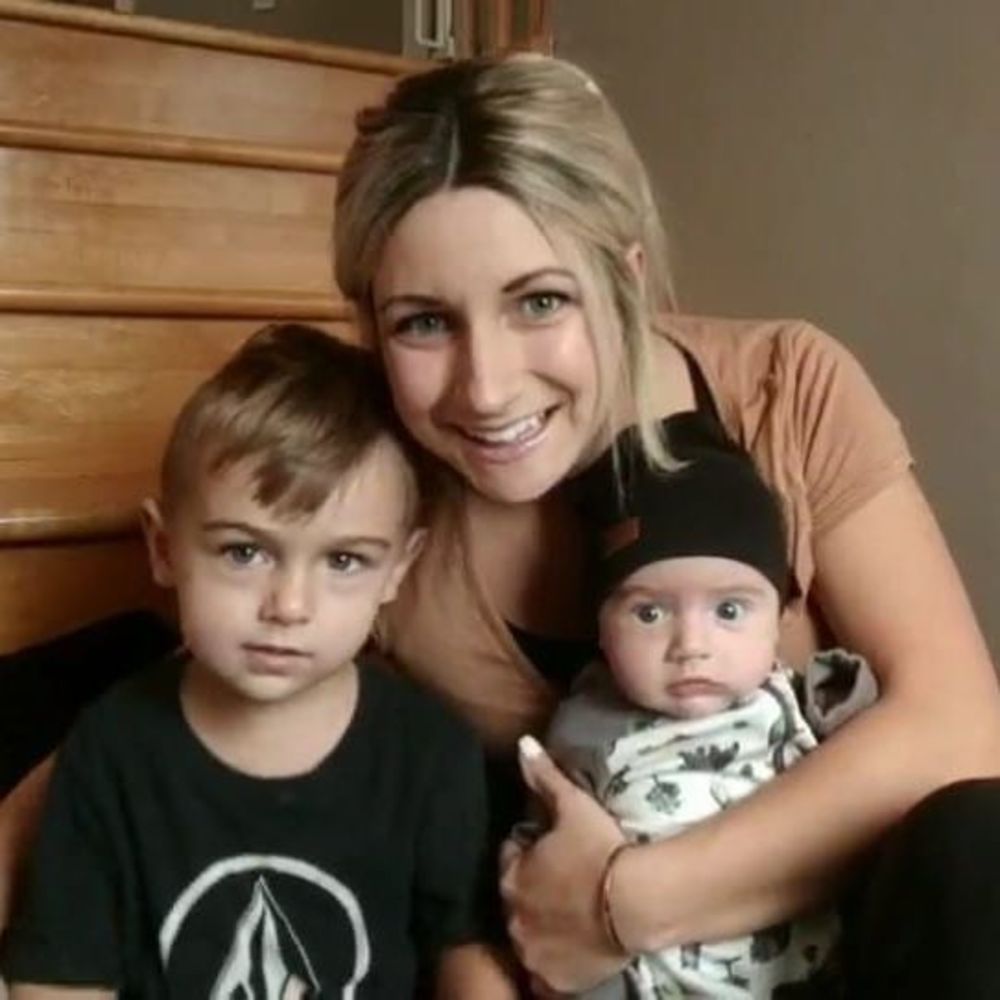 Meet your Posher, Annie-claude